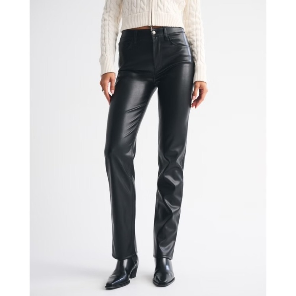 Abercrombie & Fitch Curve Love 90s Straight High Rise Vegan Leather Pants Size 8